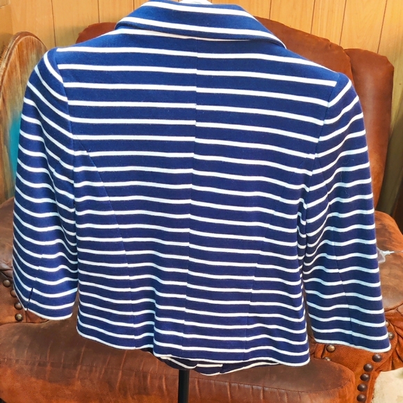 Express medium sweater/blazer/cardigan - Picture 3 of 4